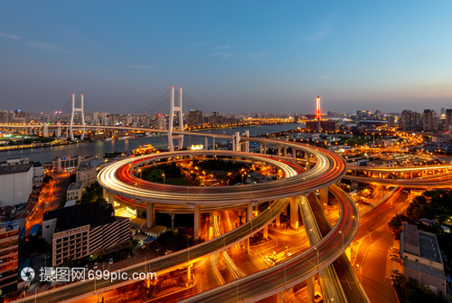 上海城市立交橋 都市動脈與現(xiàn)代化象征