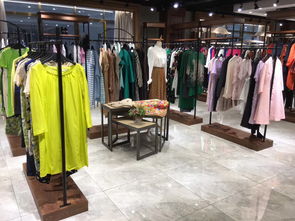 品牌折扣女裝批發(fā) 超越服裝銷(xiāo)售的商業(yè)新生態(tài)