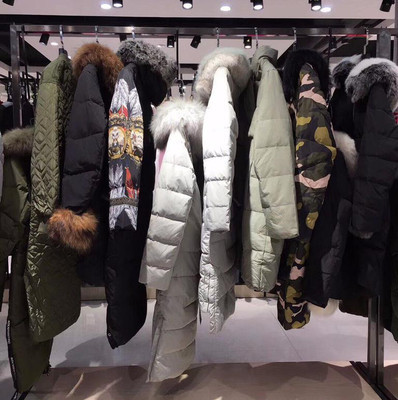 品牌羽絨服折扣貨源新機遇 廣州三薈服飾女裝批發詳解